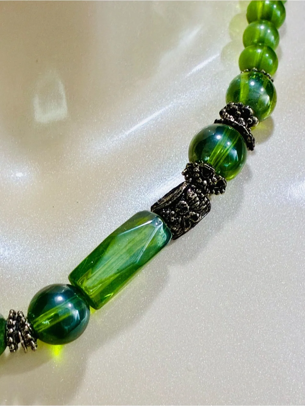 Vibrant Green Glass Bead Necklace with Silver-Tone Accents